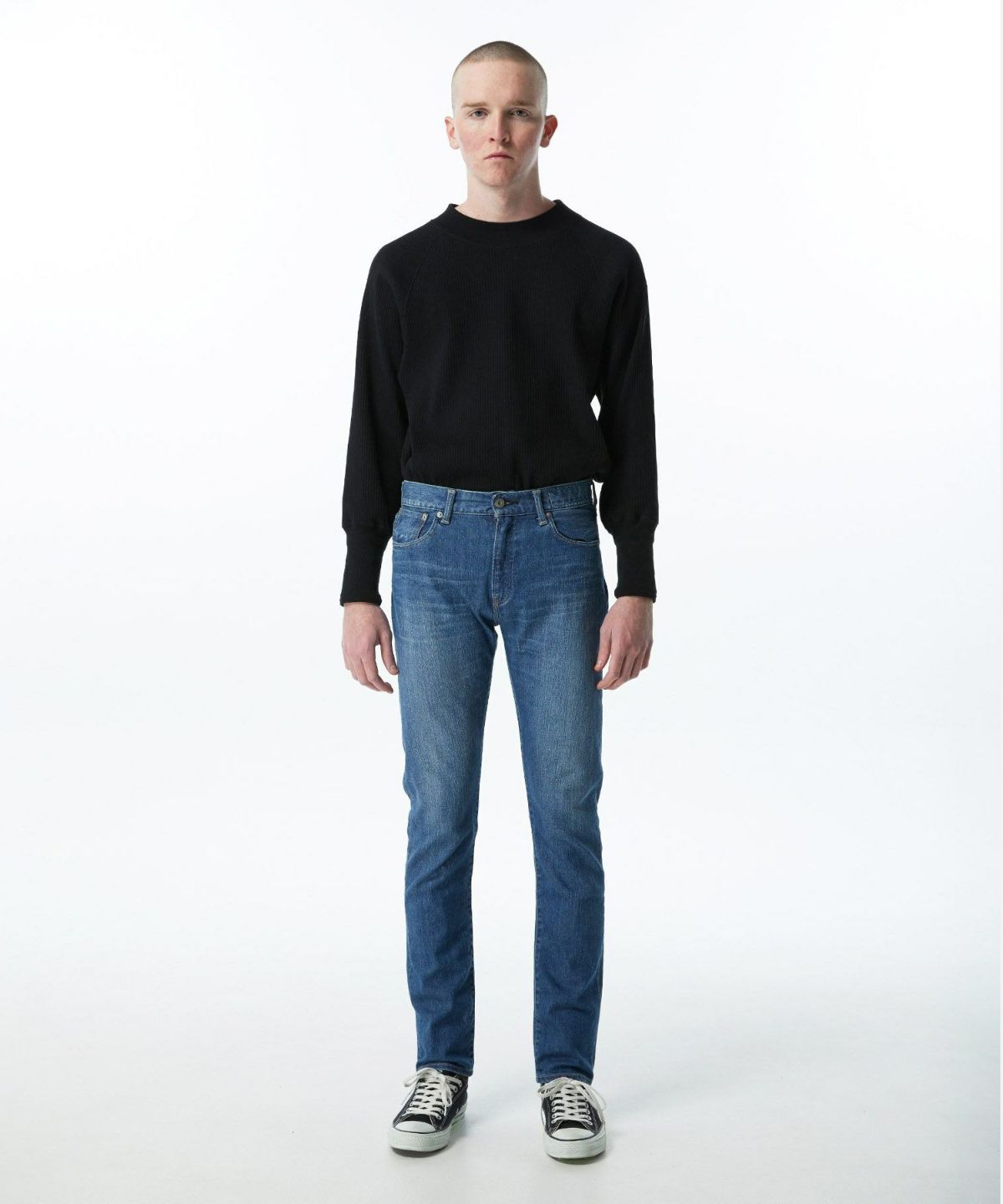 KURO クロ HELVETICA スキニージーンズ タイトデニム モンスターストレッチ お洒落