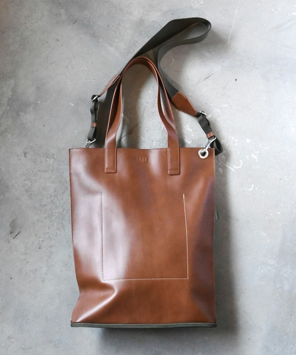 EARLE アール レザートートバッグ ブランド