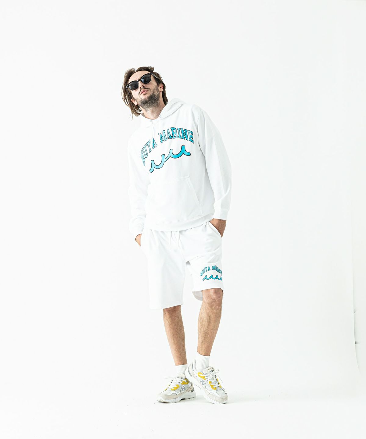 ACANTHUS アカンサス muta  パーカー