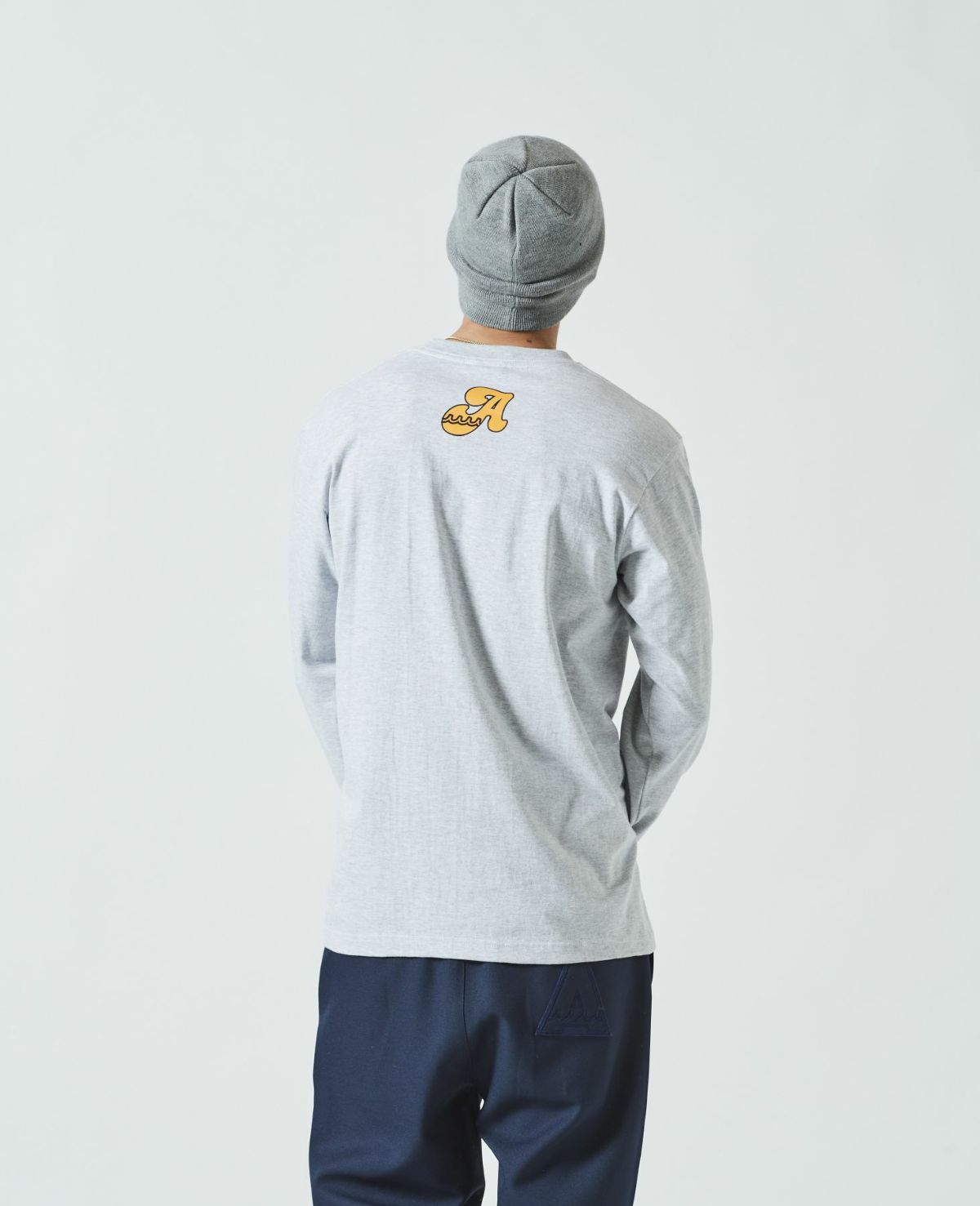 ACANTHUS アカンサス muta カレッジロゴ 長袖Tシャツ MA2337