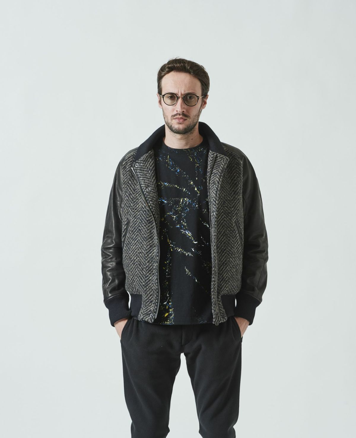 ACANTHUS アカンサス スタジャン