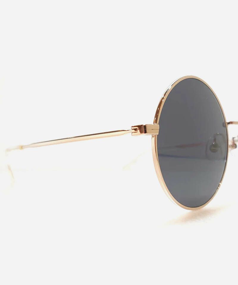 EFFECTOR エフェクター YUSAKU3 黒縁眼鏡 芸能人 有名人 着用 メガネ ブランド 松田優作 コラボレーション