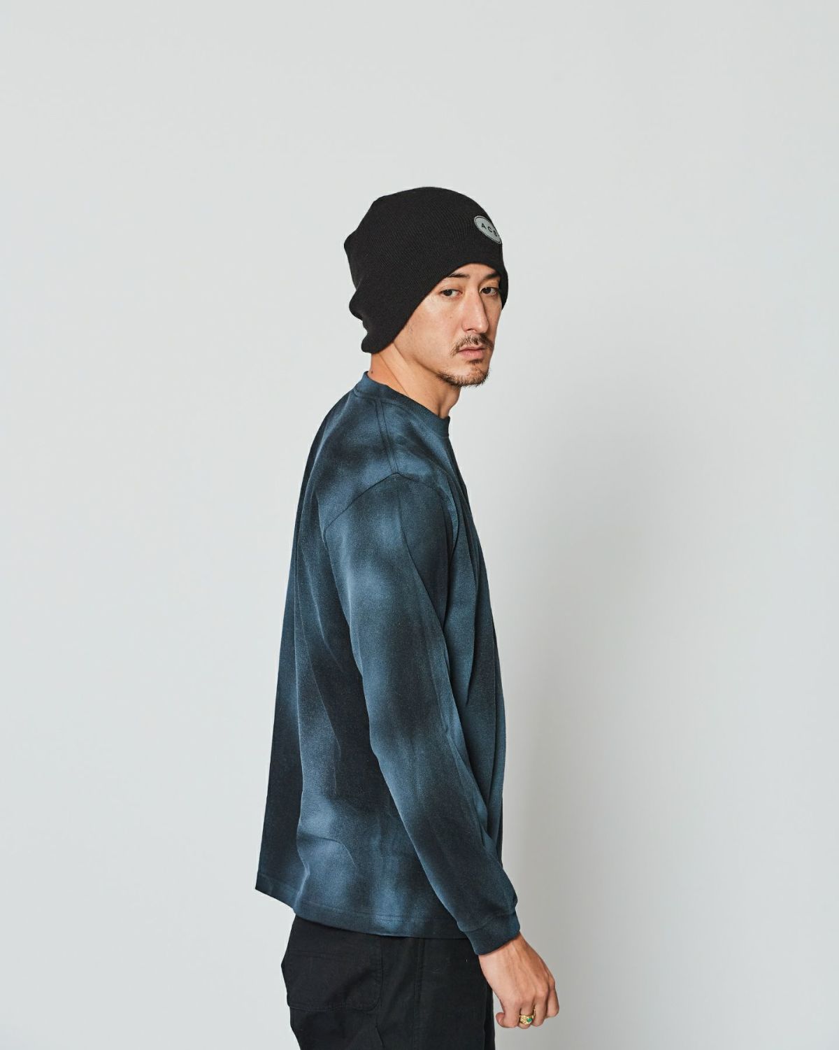 ACANTHUS アカンサス ハンドスプレーペイント 長袖Tシャツ