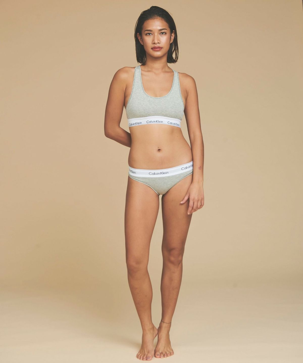 CALVIN KLEIN カルバンクライン ビキニショーツ F3787