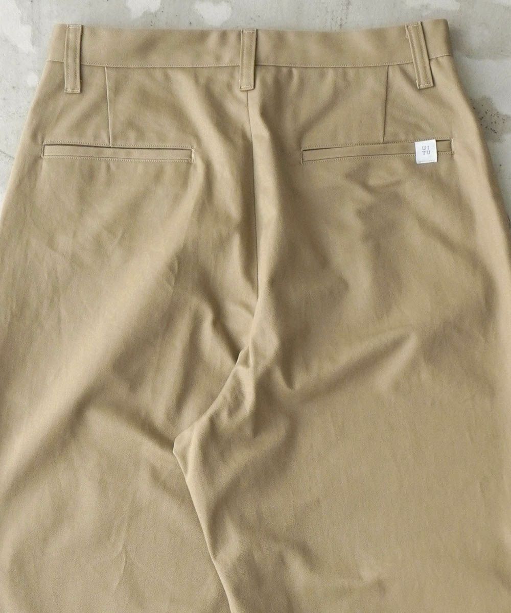 UITU TUCK TROUSERS UUP-004 チノパンツ