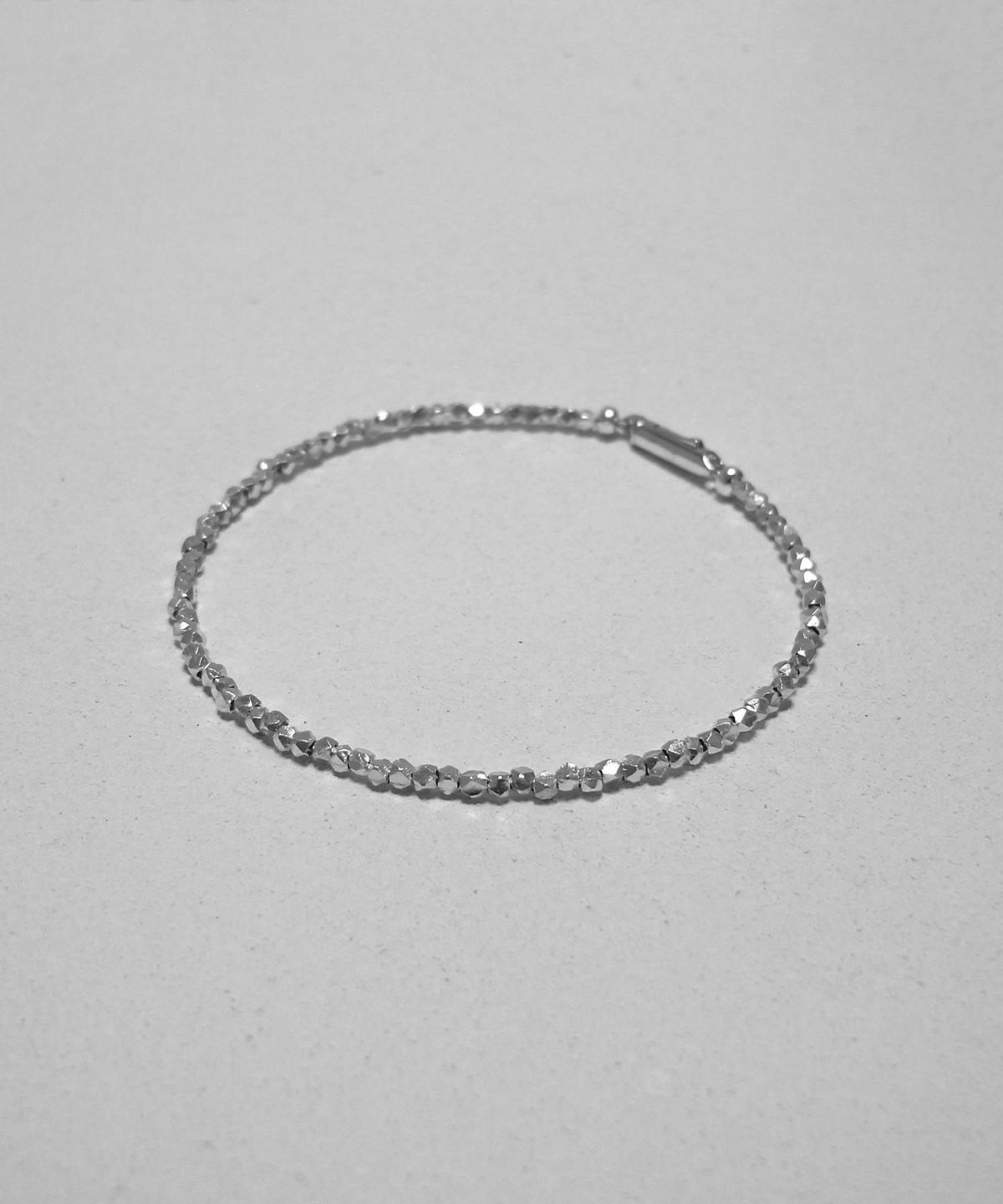 VDS &#10005; SHINYA SASAKO 1連ビーズブレスレット